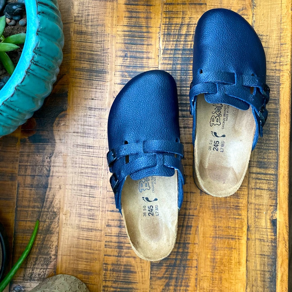 SOLD☀️BIRKENSTOCKS CLOGS